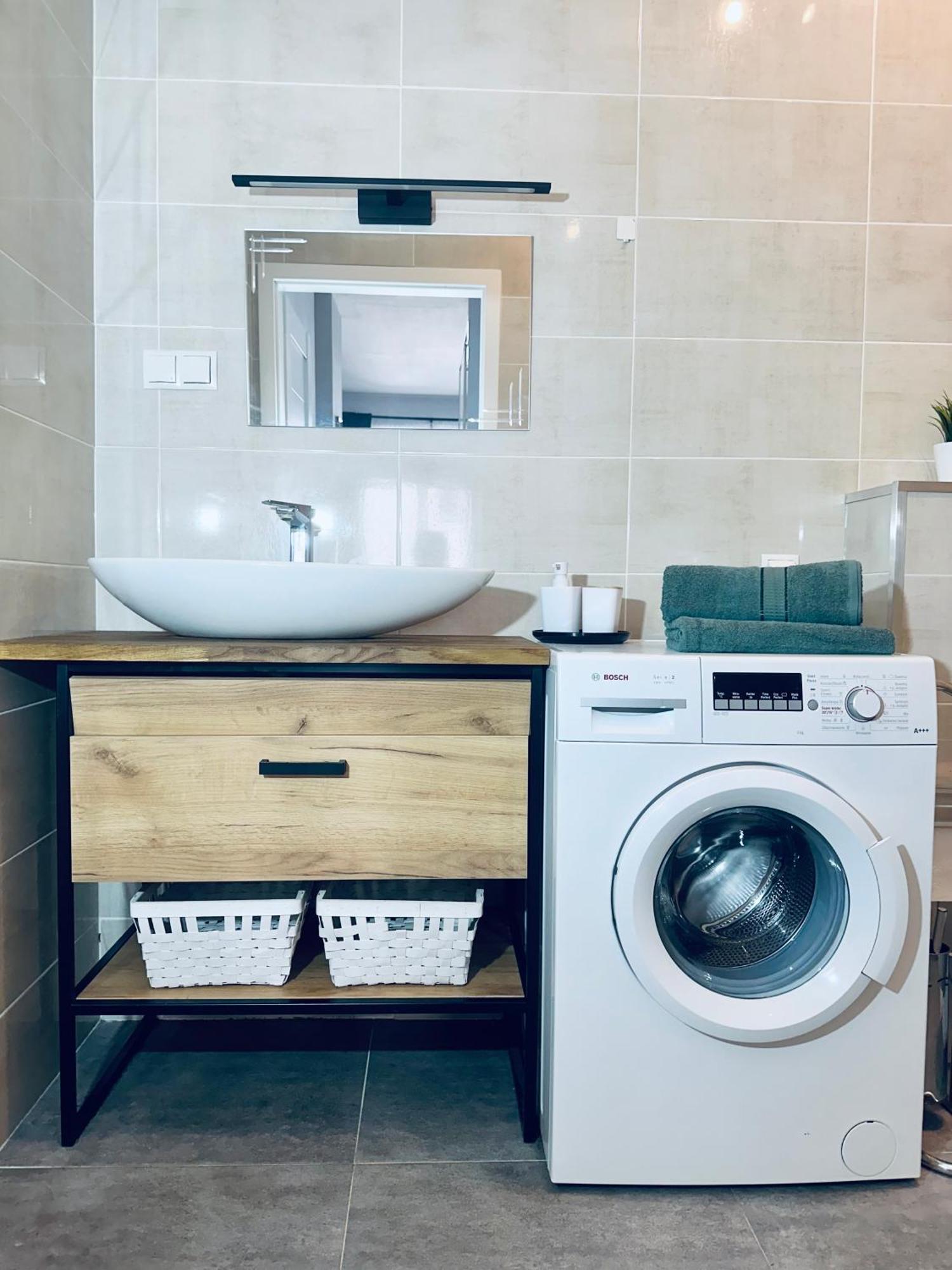 Male Garbary 8 Apartment Poznań Buitenkant foto